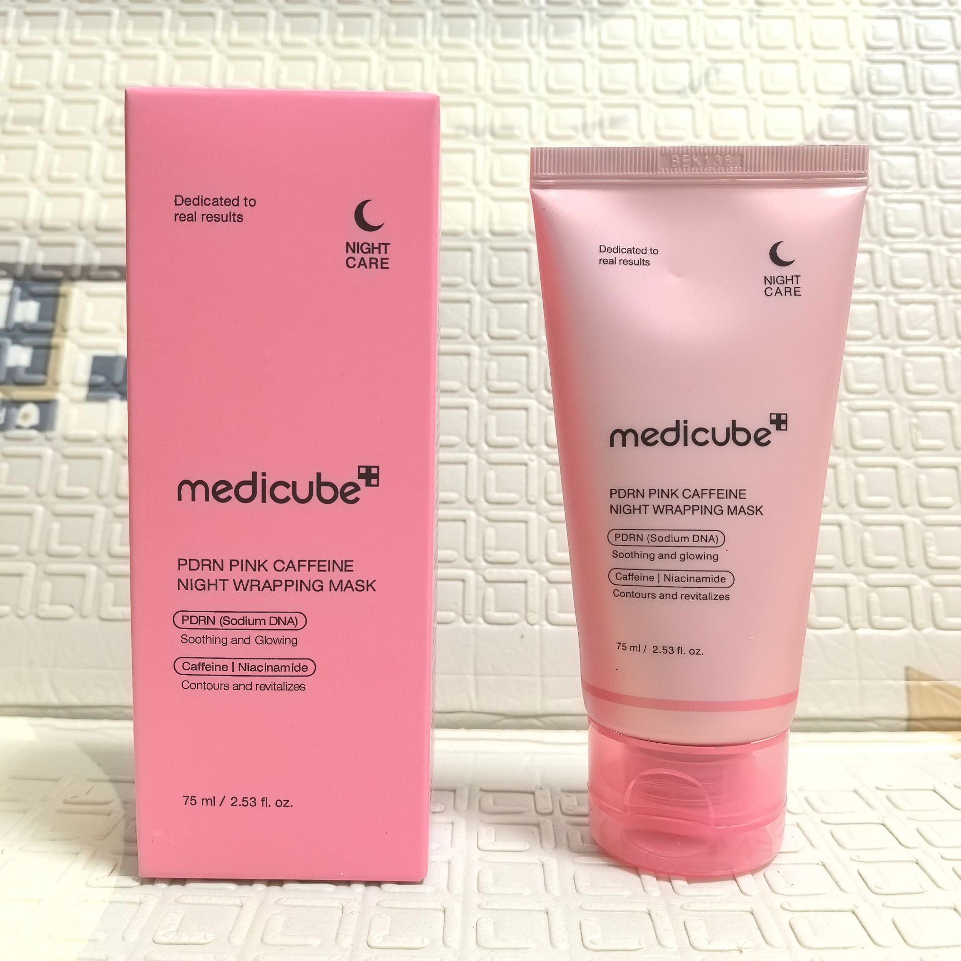 AuraSkin Medicube Collagen Peel Off Face Mask Firming & Glow Care
